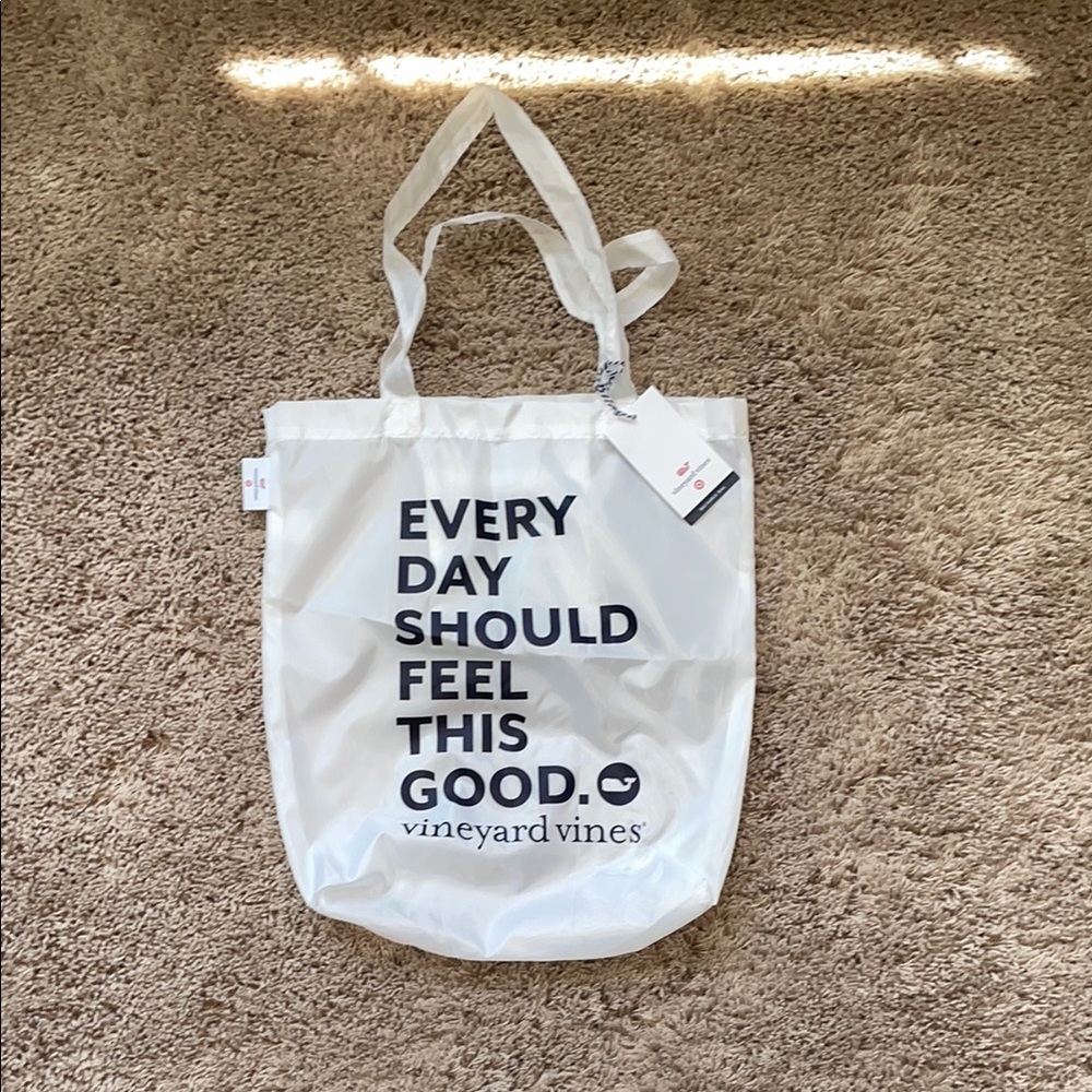 NWT Vineyard Vines White reusableTote Bag